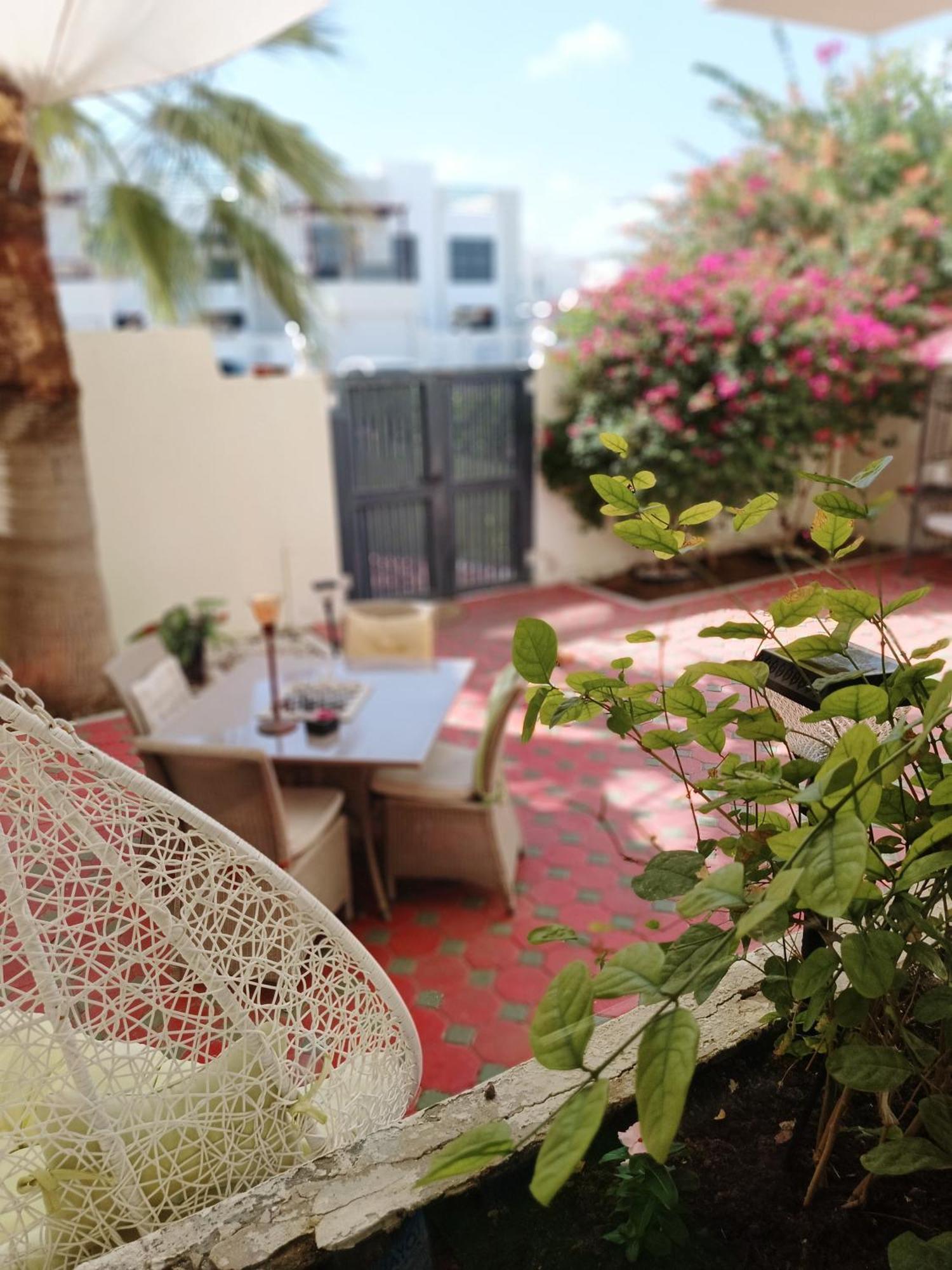 Jumeirah Beach Villa Dubai Esterno foto